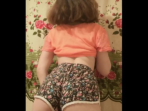 ❤️ Sexy jonk Babe deet hir Shorts op der Kamera of ❤️❌ Russesch Porno bei eis ❌❤