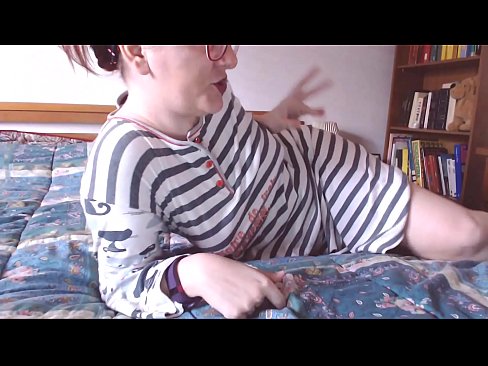 ❤️ Huelt dëse grousse schwaarze Hunn an Ärem Mond klenge Sklave ❤️❌ Russesch Porno bei eis ❌❤