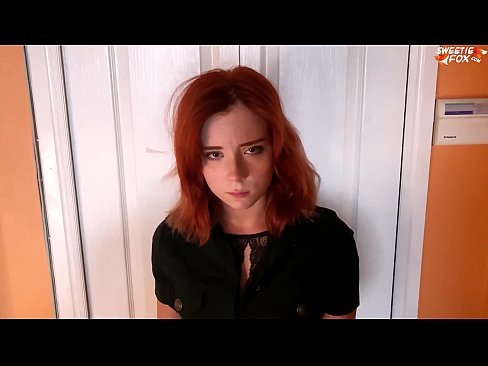 ❤️ Sécherheetsbeamten bestrooft schéin Fra fir Shoplifting - Cum Am Mond ❤️❌ Russesch Porno bei eis ❌❤