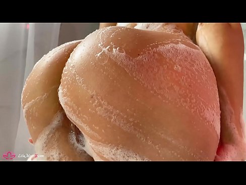 ❤️ Brunette masturbéiert Pussy mat Vibrator fir en intensiven Orgasmus an der Dusch ❤️❌ Russesch Porno bei eis ❌❤